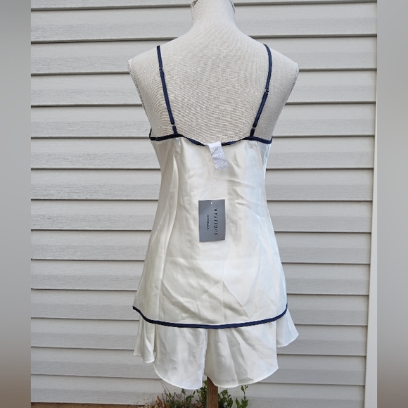 NWT Vintage 2-piece Lingerie set, Asian Style. Elastic Shorts. Multiple sizes - Picture 2 of 6